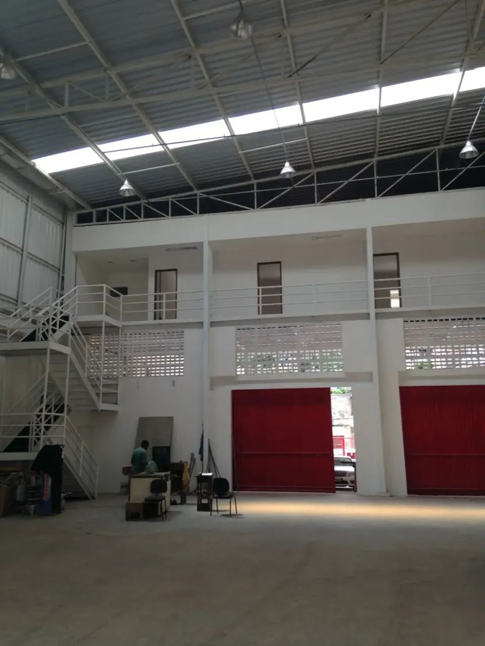 excelente galpao na calcada - Foto 2