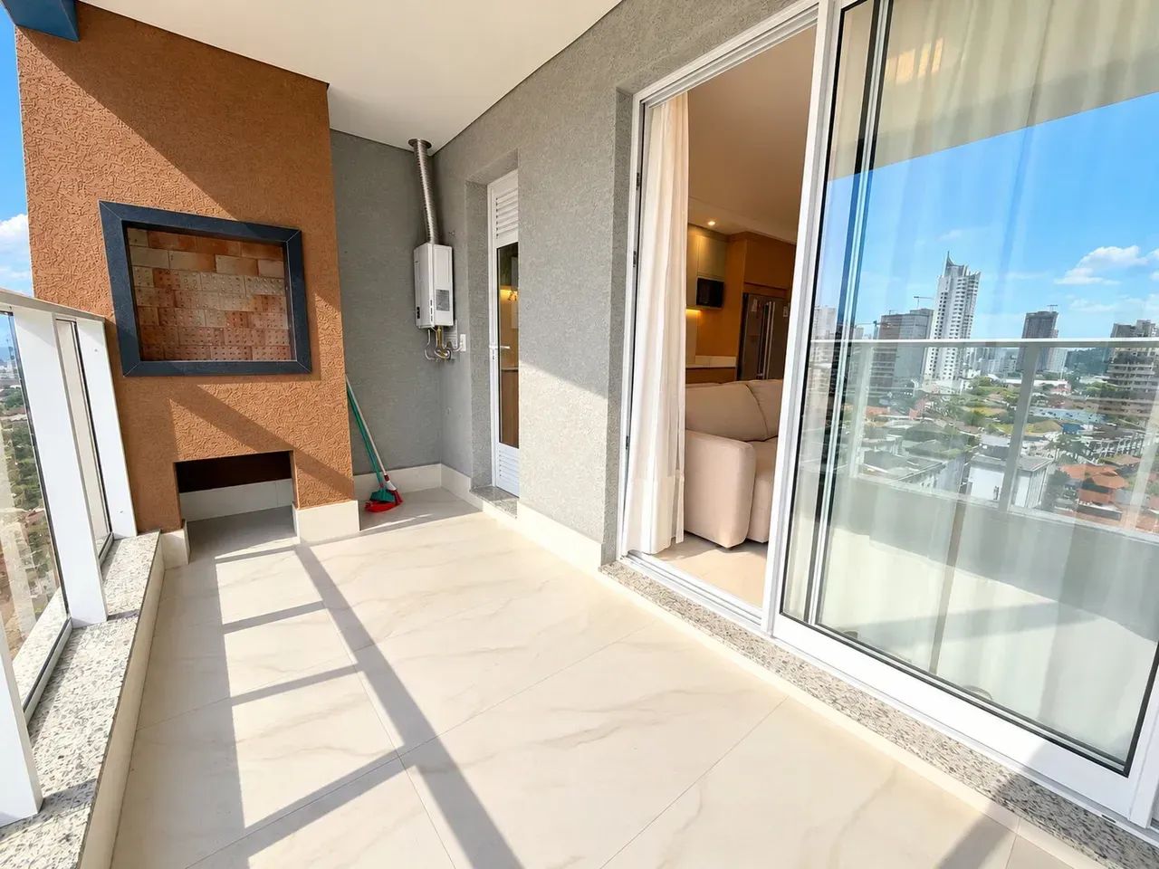 3 quartos com 2 vagas