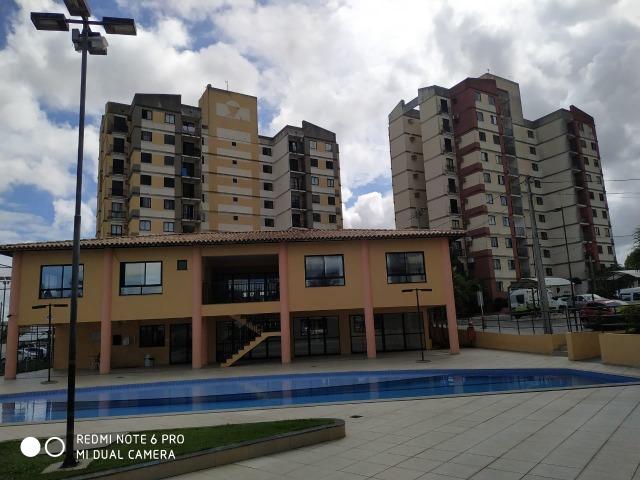 Apartamento - Locação no Muchila, 3 quartos com suite e varanda