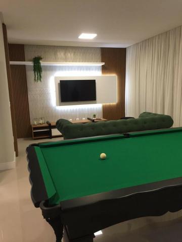 Apartamento meia praia 2 suítes com 2 vagas novo - Foto 4