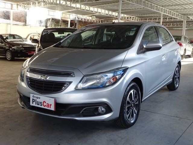 Gm Onix LTZ 1.4 /20132014 Prata