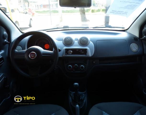 FIAT UNO ATTRACTIVE 1.4 4P 2011 - Foto 17