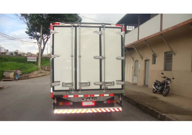 Mb 1016 bau refrigerado - Foto 4