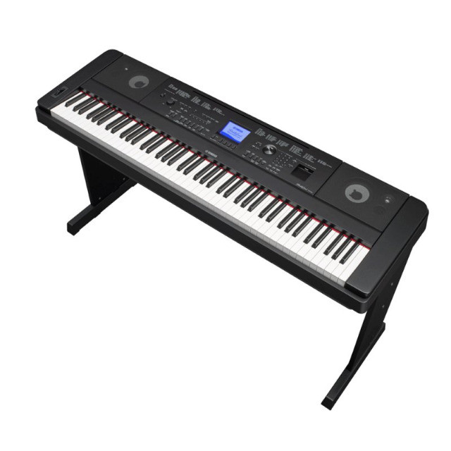 Vendo Piano digital Yamaha DGX-660 - Foto 2