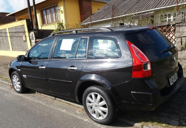 Renault Grand Tour, Ano 2011/ Mod 2012, 1.6 - Foto 2