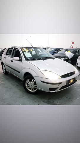 FORD/FOCUS 2008 AUTOMÁTICO  FINANCIA 