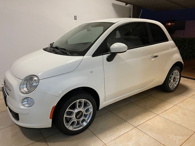 FIAT 500 MUITO NOVO