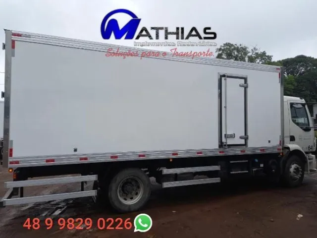 bau refrigerado 14 paletes truck novos sob encomenda Mathias implementos