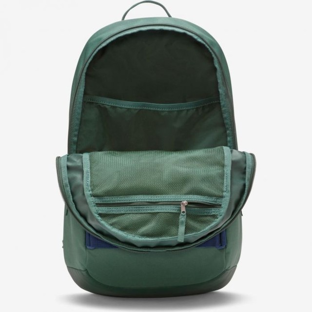Mochila Nike SB Courthouse Unissex | Nike.com