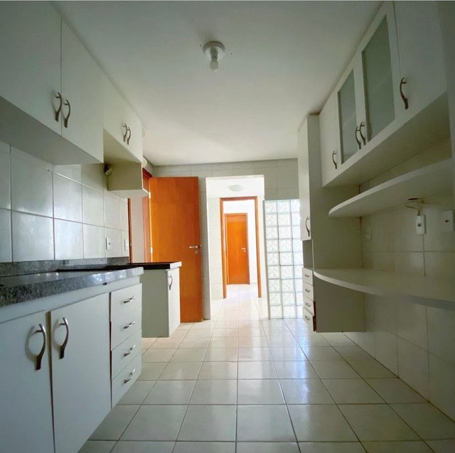 Apartamento 03 quartos, andar alto, ventilado, área de lazer em Tambaú - Foto 8