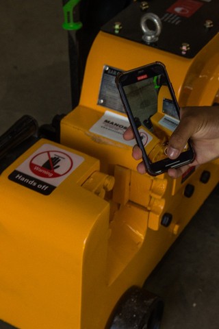 Maquina de cortar vergalhões - corte de ferro - cortar ferro - Foto 4