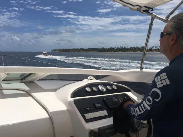 Lancha Ecomariner 33 - Motor Volvo Penta 320HP Gasolina - Foto 7