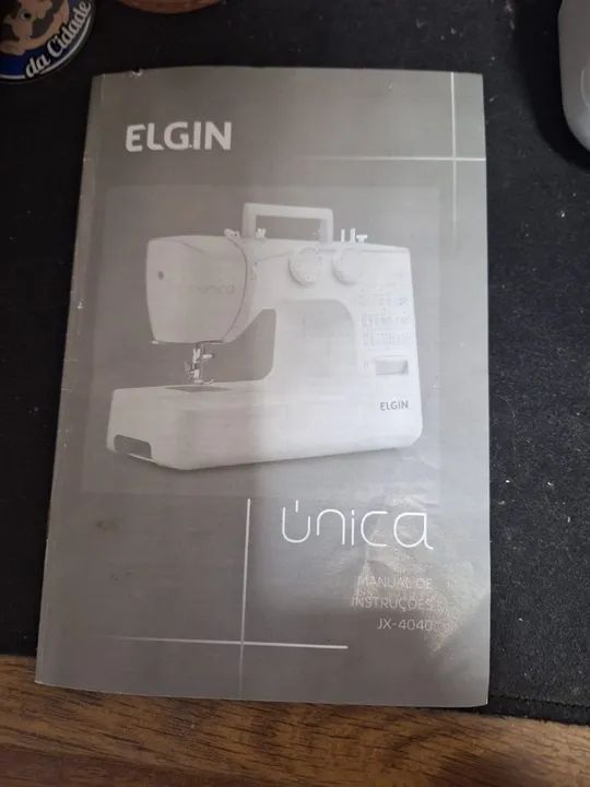 Máquina de Costura Elgin Única 110v - Foto 3