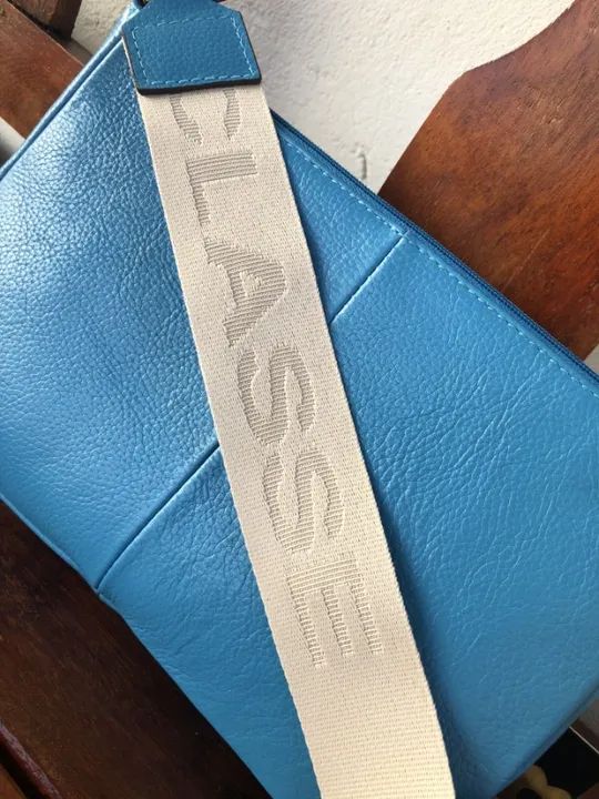 Bolsa Classe Couro Feminina Azul - Foto 4