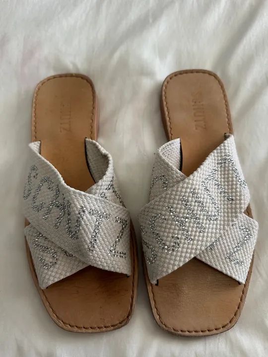 Sandálias Schutz Bege- número 35- Usada - Foto 3