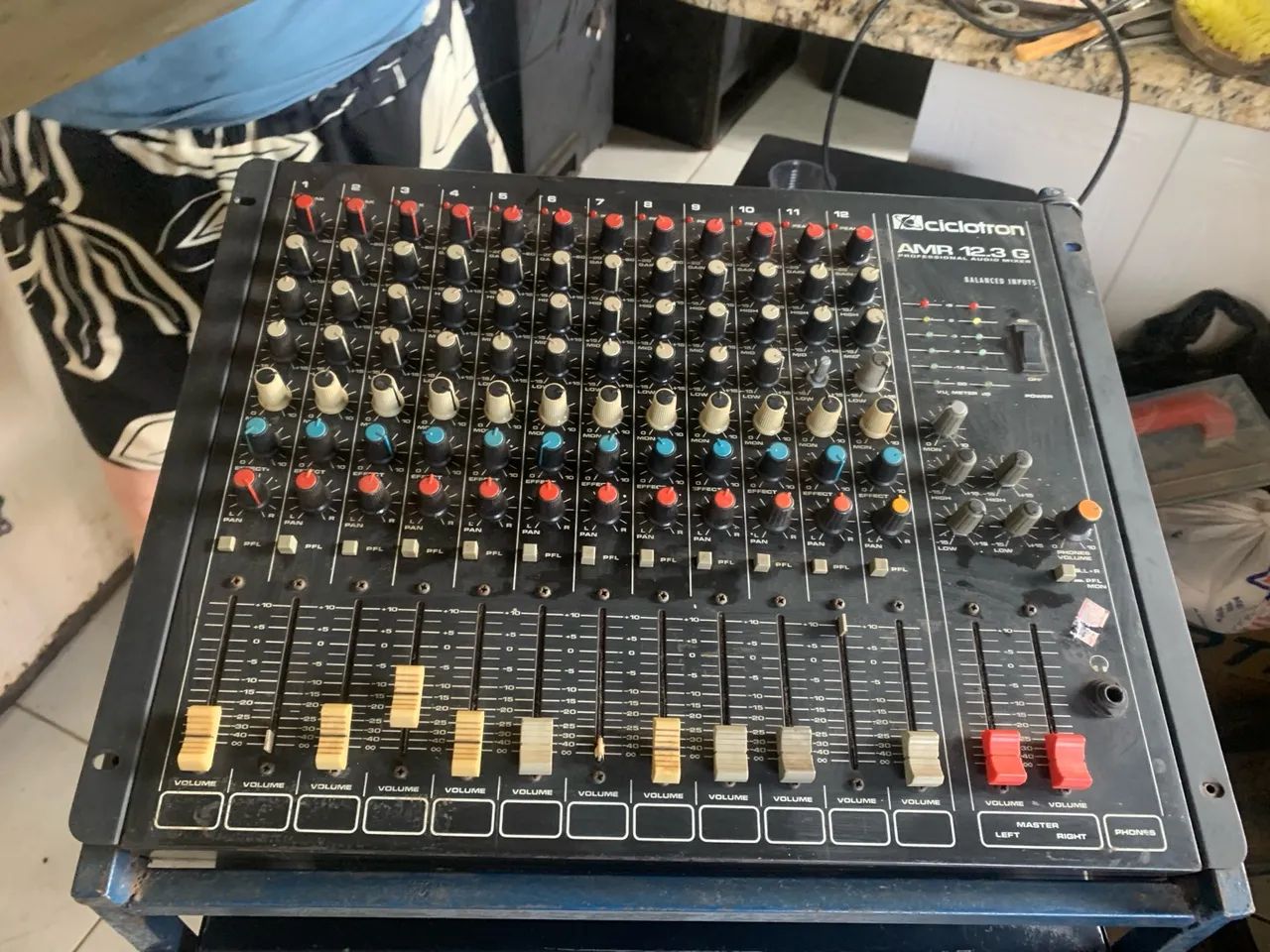 Mesa de Som Ciclotron AMR 12.3 G - Foto 2