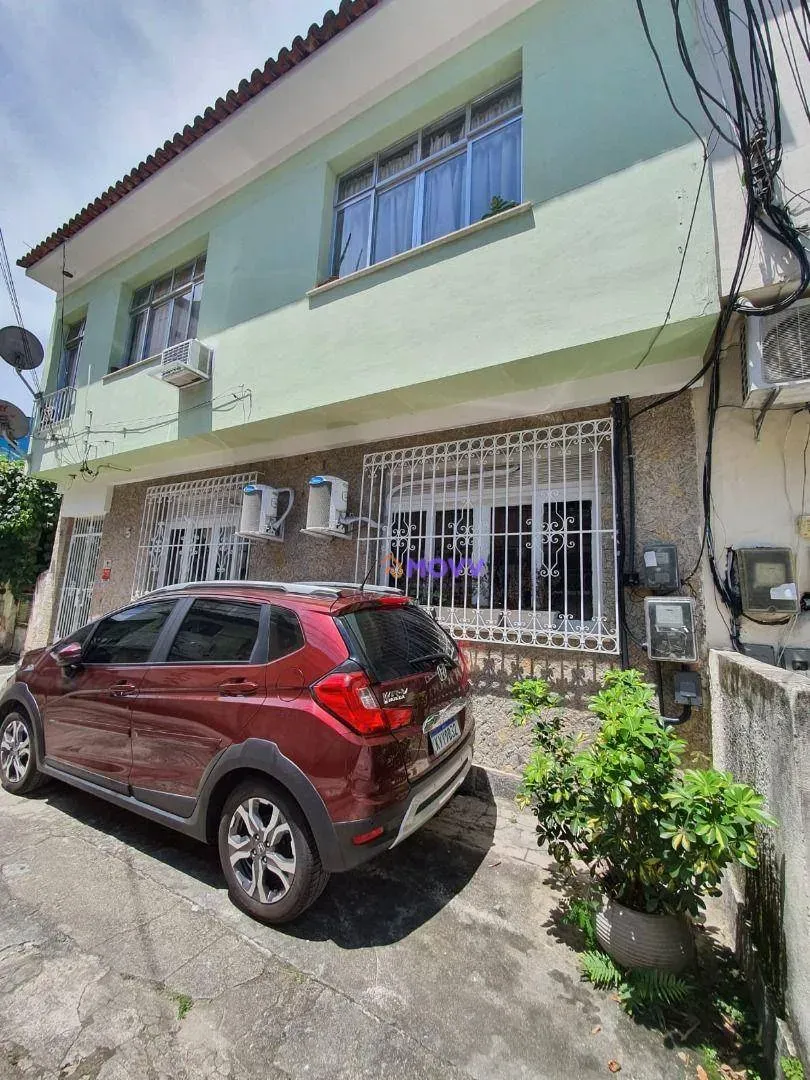 Casa com 4 dormitórios à venda, 279 m² por R$ 650.000,00 - Santa Rosa - Niterói/RJ
