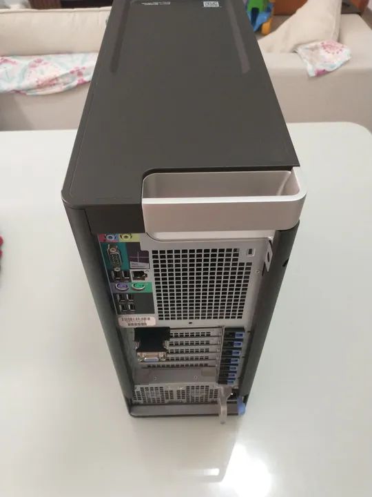 Workstation Dell T5810 - Foto 2