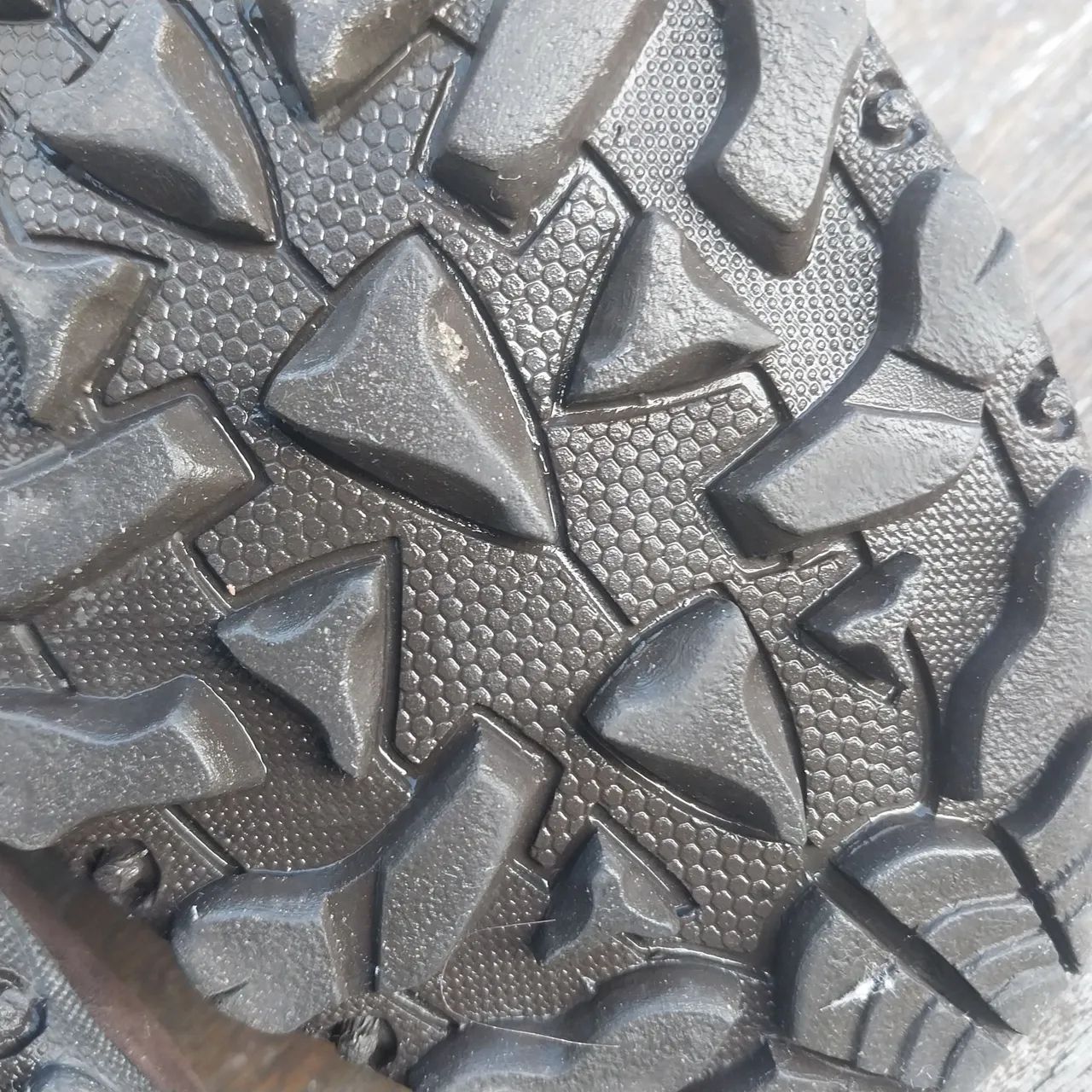 Bota Bull Terrier Breze 37 + Meias Trekking  Novas - Foto 3