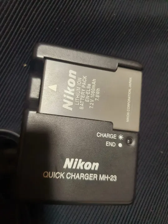 Câmera fotográfica Nikon