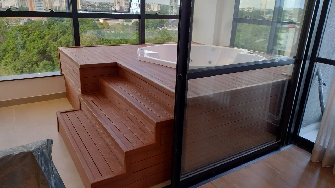 DECK em madeira plástica direto de fá;rica