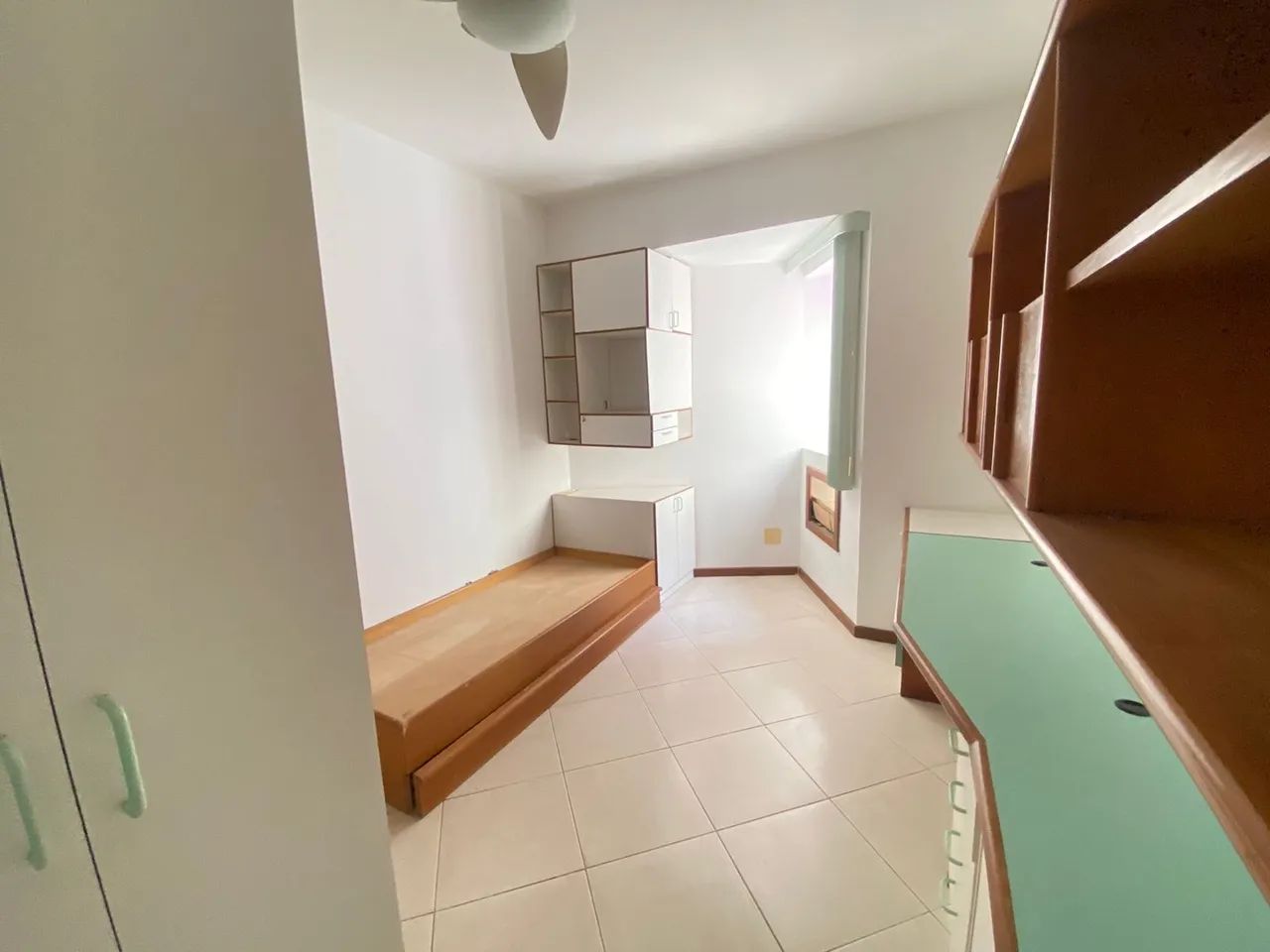 Prédio frente mar - 4 quartos amplo - 3 vagas  - Foto 4