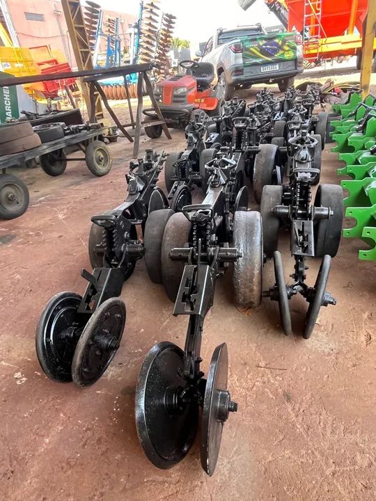 Partes Linhas plantadeira TATU ULTRA FLEX  - Foto 3