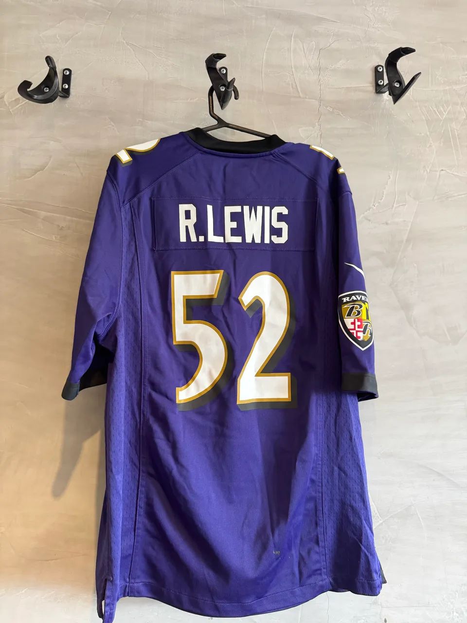 NFL ヴァージニア大学　メンズXL 50 ユニフォーム　クリスロング　ラムズ Camisa Futebol Americano NFL - Baltimore Ravens - Ray Lewis 52
