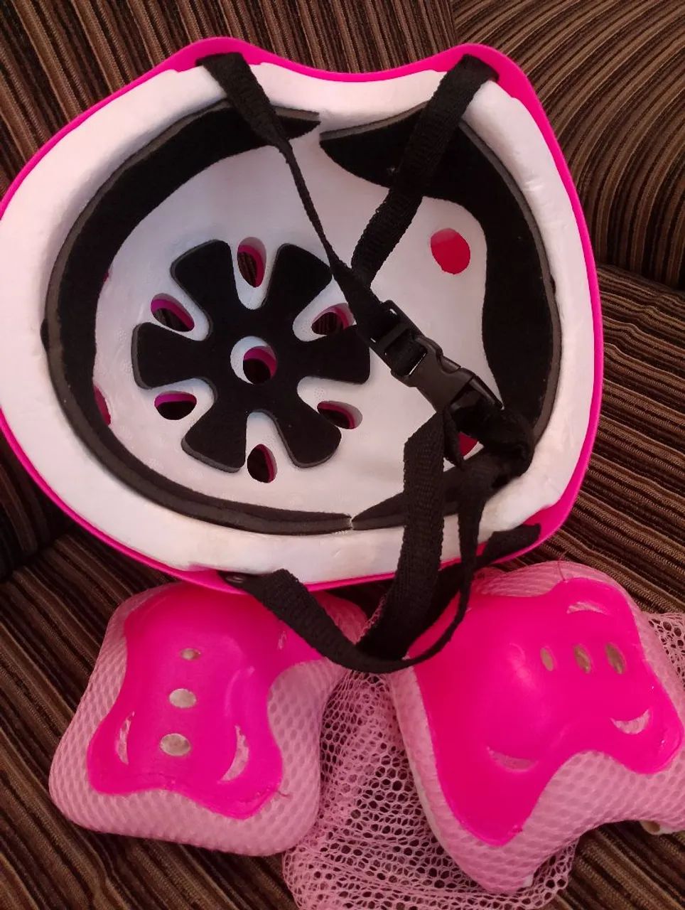 Kit de proteção para patins infantil - Capacete e joelheiras