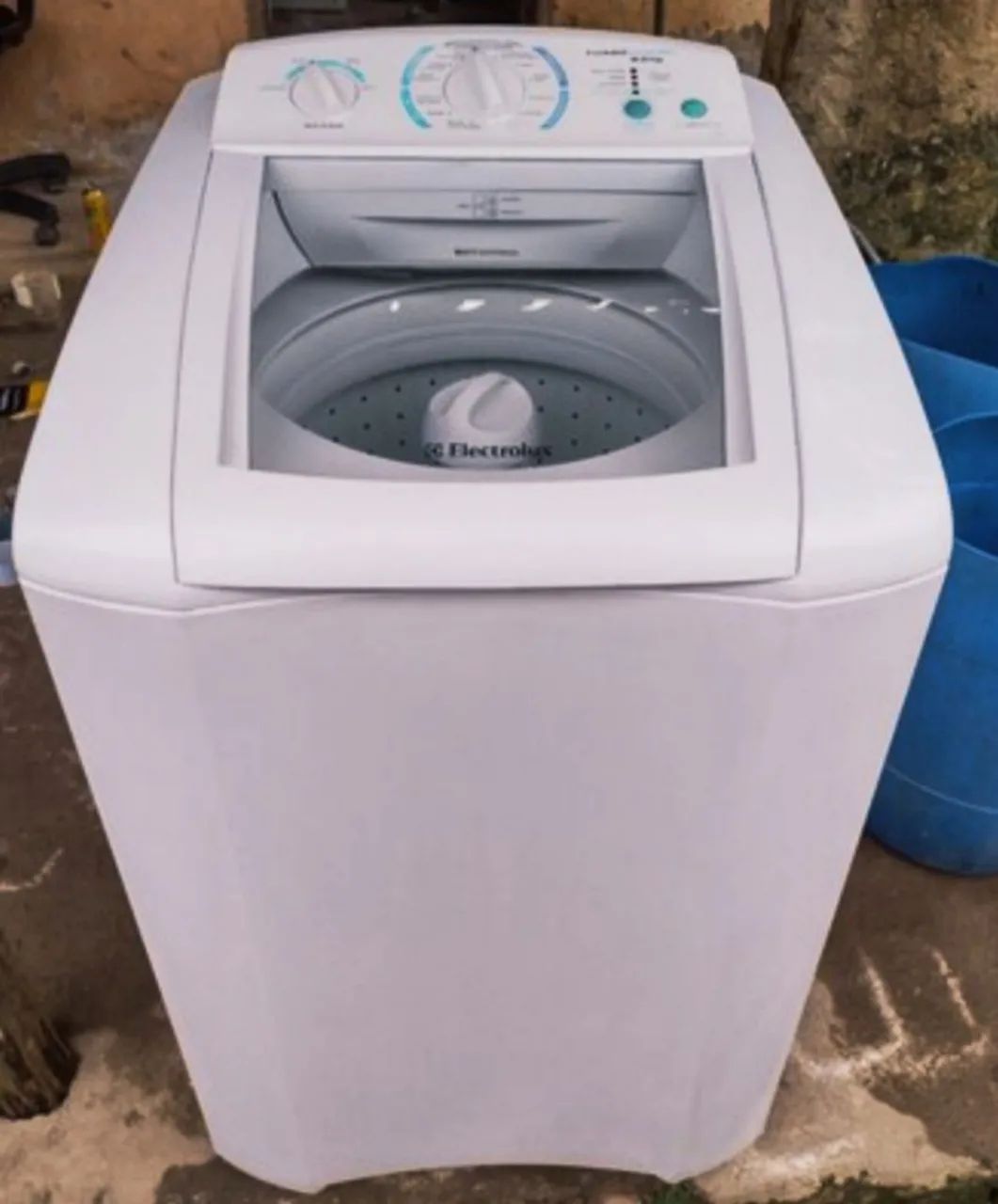 Máquina Eletrolux turbo capacidade 9 KG funcionando perfeitamente testo na hora entrego