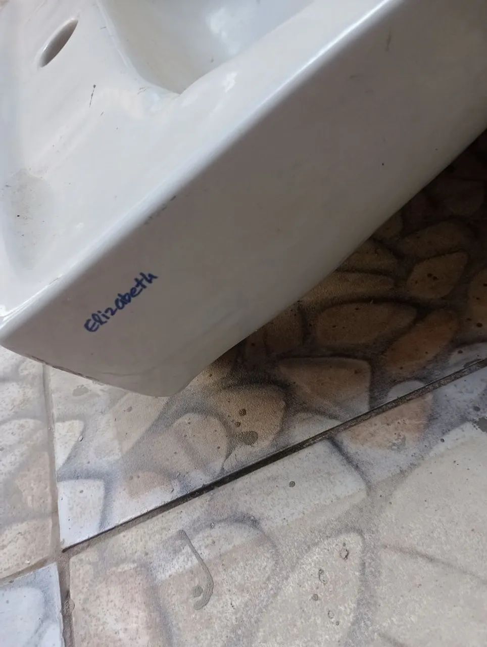 Lavatório de banheiro 64169930776833121