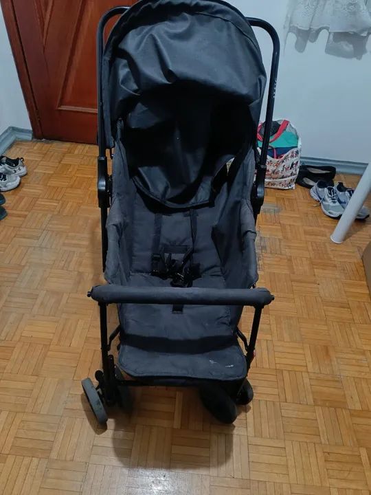 Carrinho de Bebê - Usado  - Foto 4