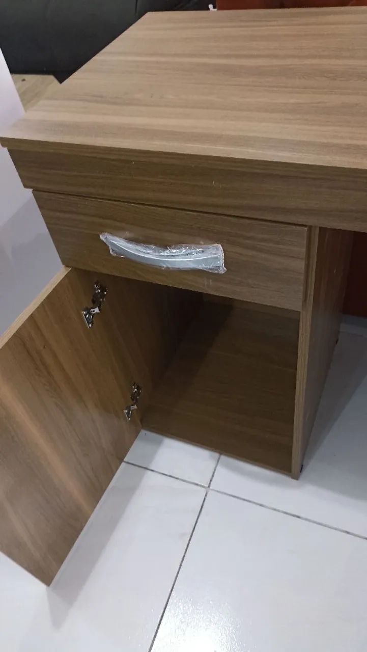 Escrivaninha Moderna com Gaveta-Entrega Grátis! - Foto 3