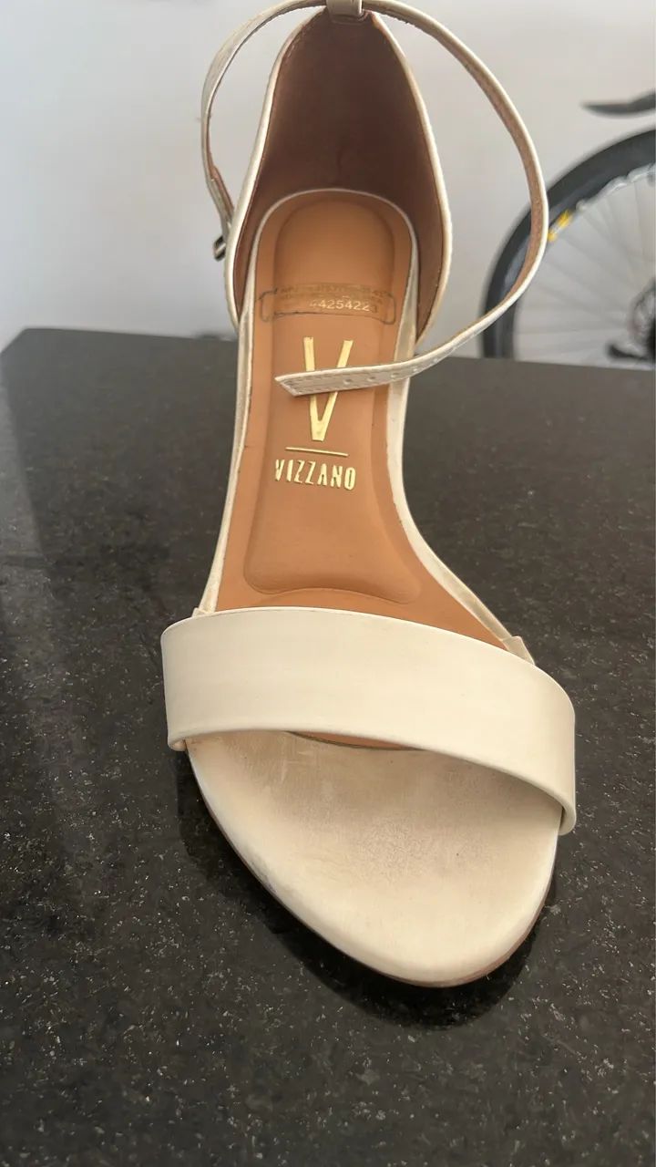 Sandália Vizzano Off White  - Foto 2