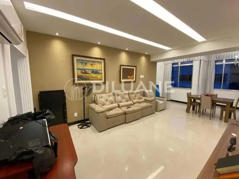 Cobertura - Linear / Residencial / Copacabana