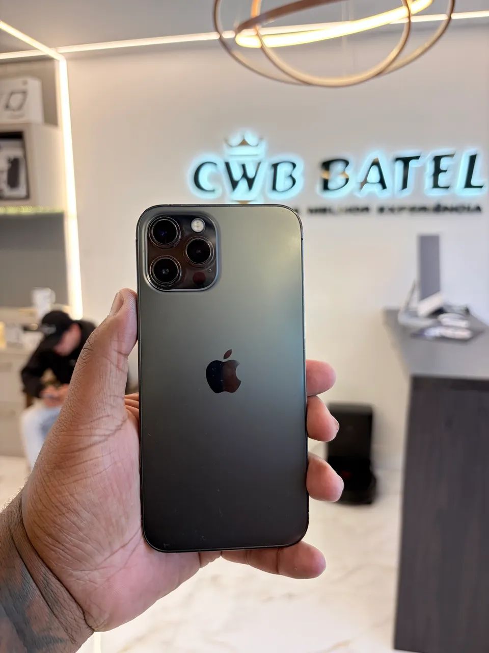 iPhone 12 Pro Max 512GB Grafite Bateria 83% Chassi descascando- Usado