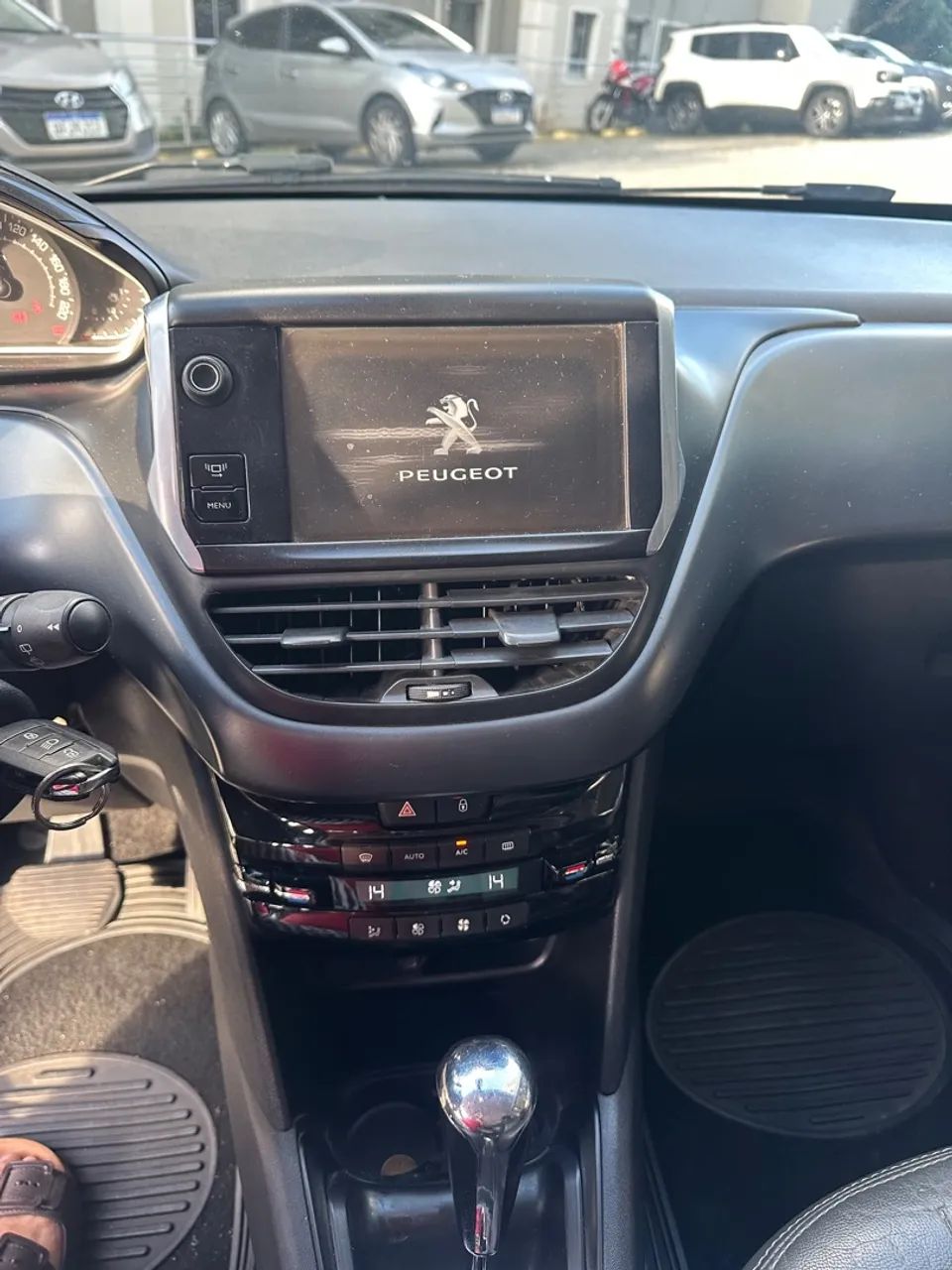 Peugeot 208 Teto Solar  - Foto 4