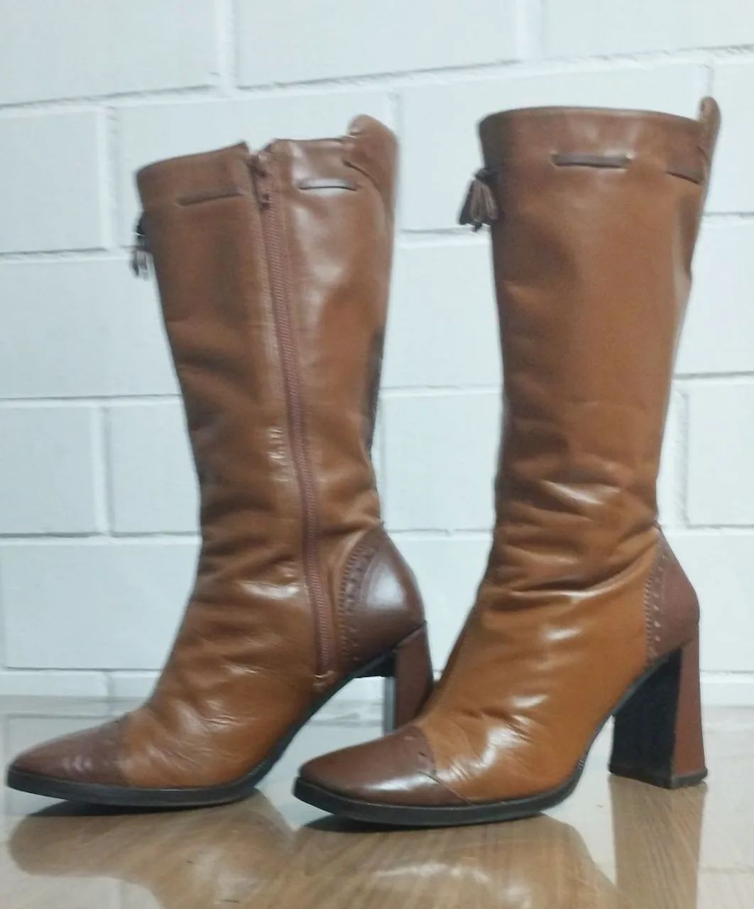 Bota Cano Longo Arezzo