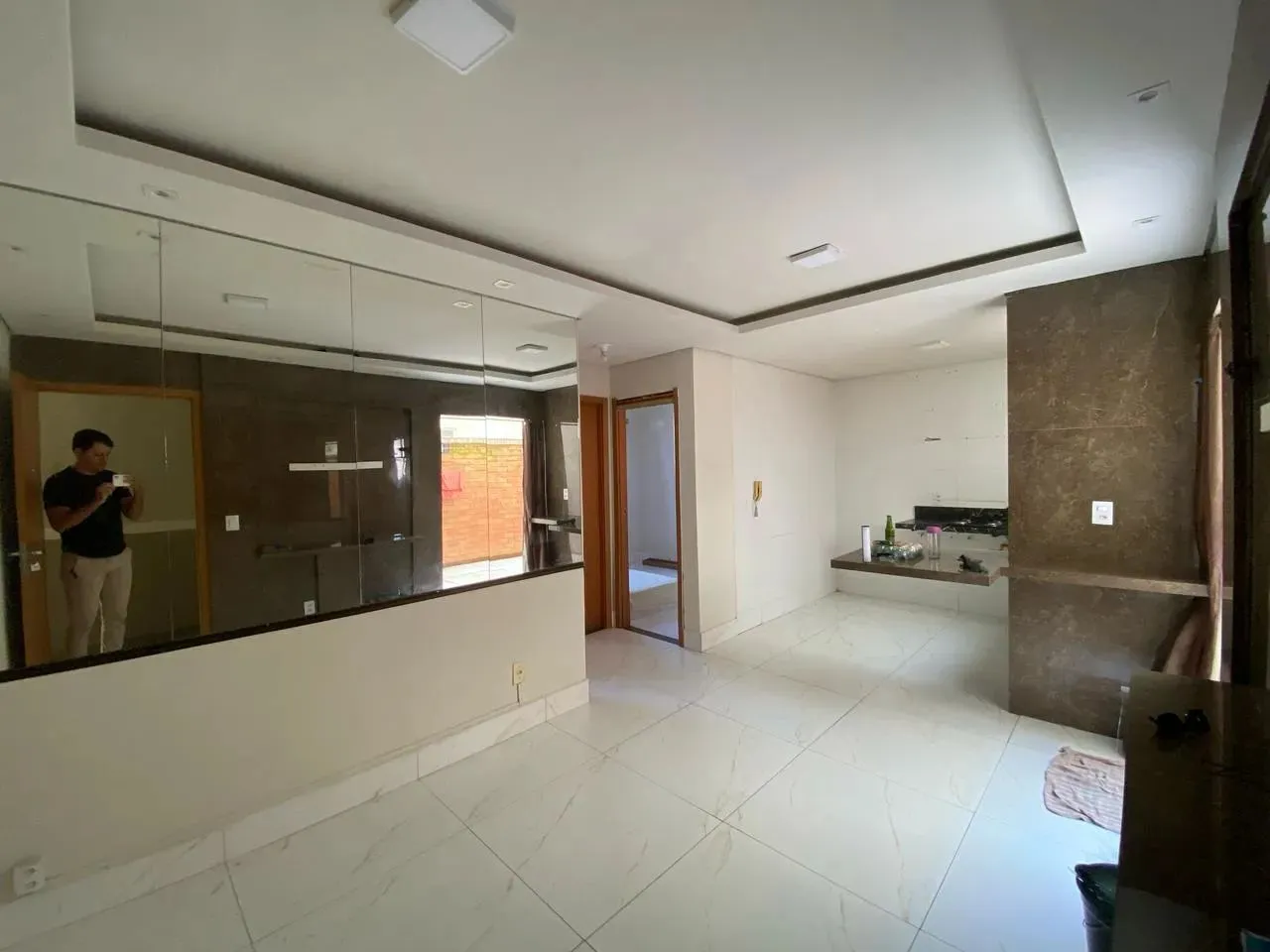 Imóvel para venda tem 50 metros quadrados com 2 quartos em Jardim Ubirajara - Cuiabá - MT