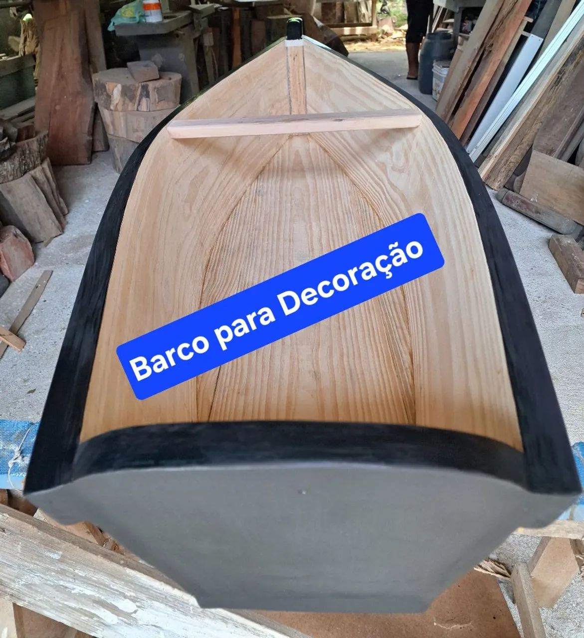 Barco de madeira para decoração e Bebidas 