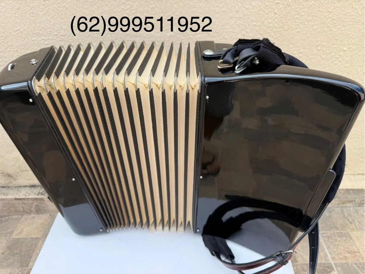 Acordeon Sanfona Scandalli legitima 120 baixos em 4/5 oitavada com desmanche lateral  - Foto 3