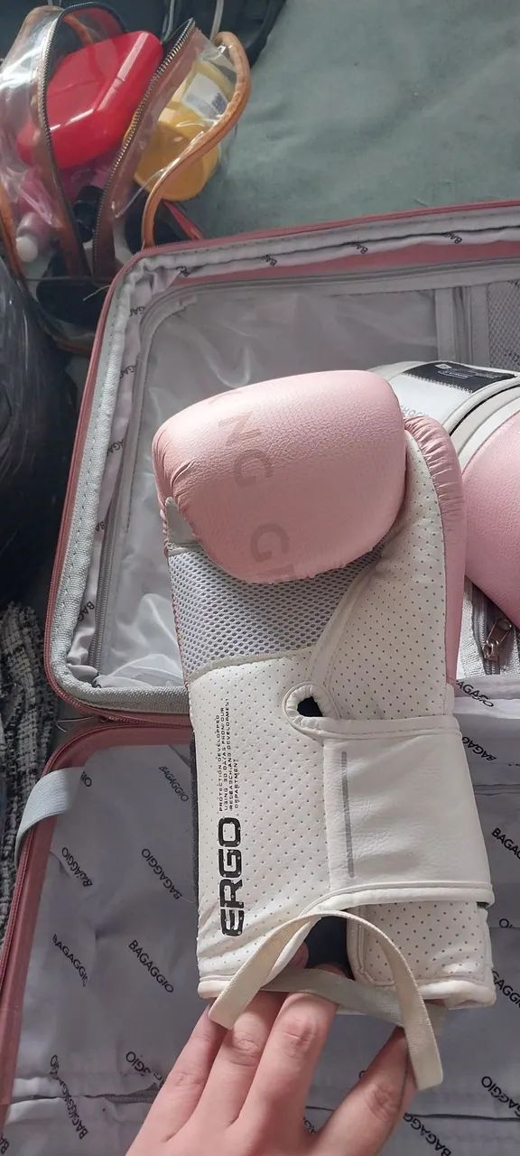 Luvas de Boxe Rosa 12oz - Outshock Original - Foto 3