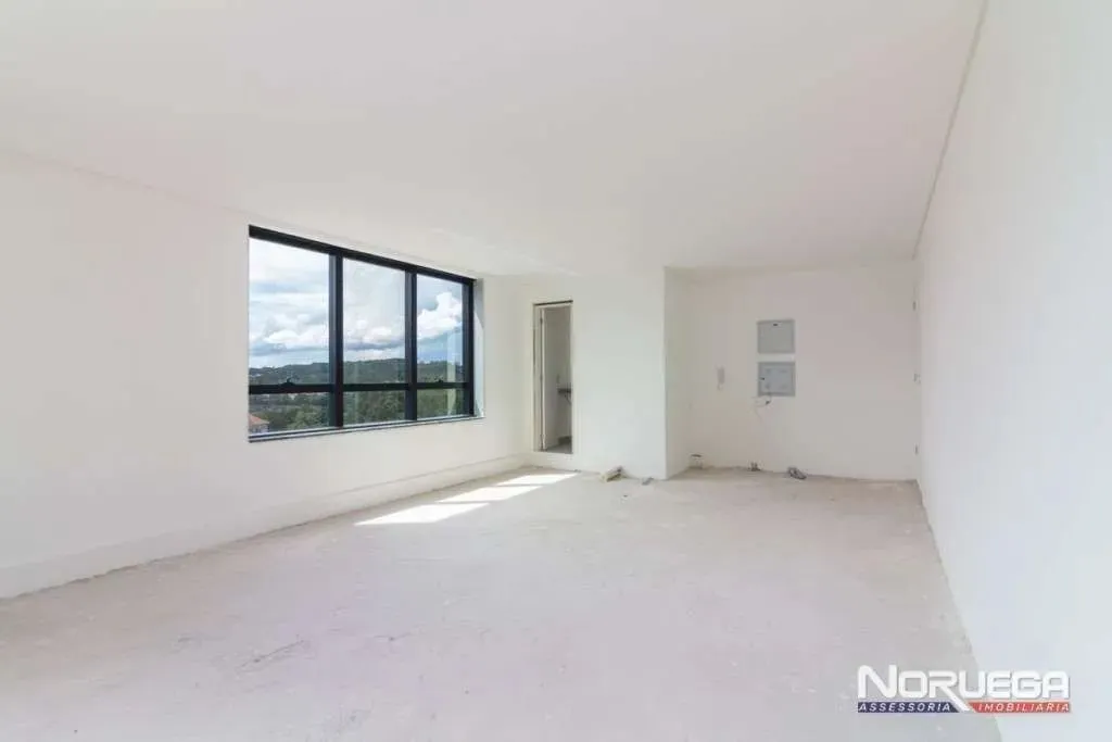 Sala comercial para alugar no bairro Mossunguê!