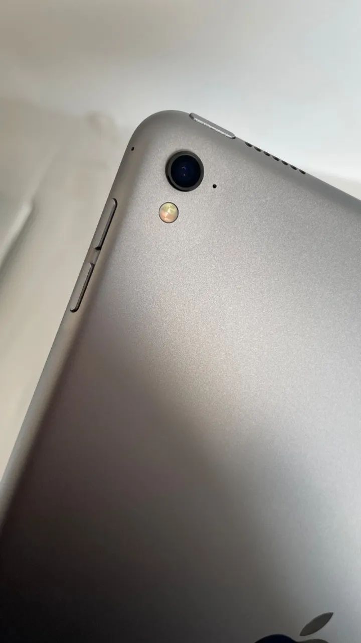 iPad Pro 9.7 (2016) - 32GB - Wi-Fi - Em ótimo estado - Foto 4