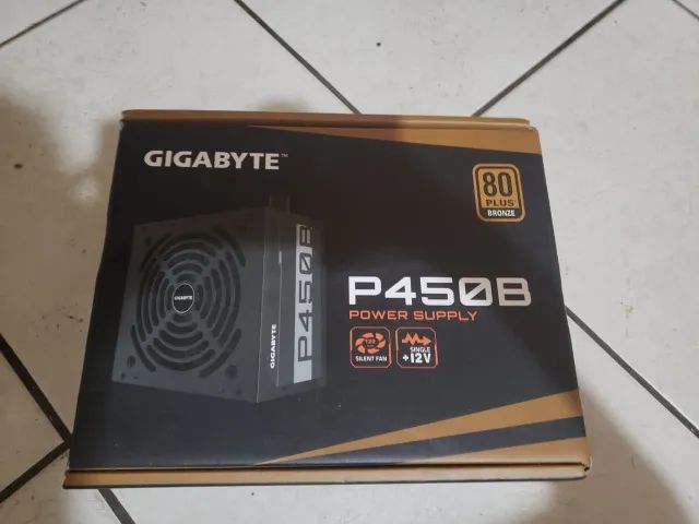 Fonte Gigabyte P450B 450W 80+ plus (NOVA)