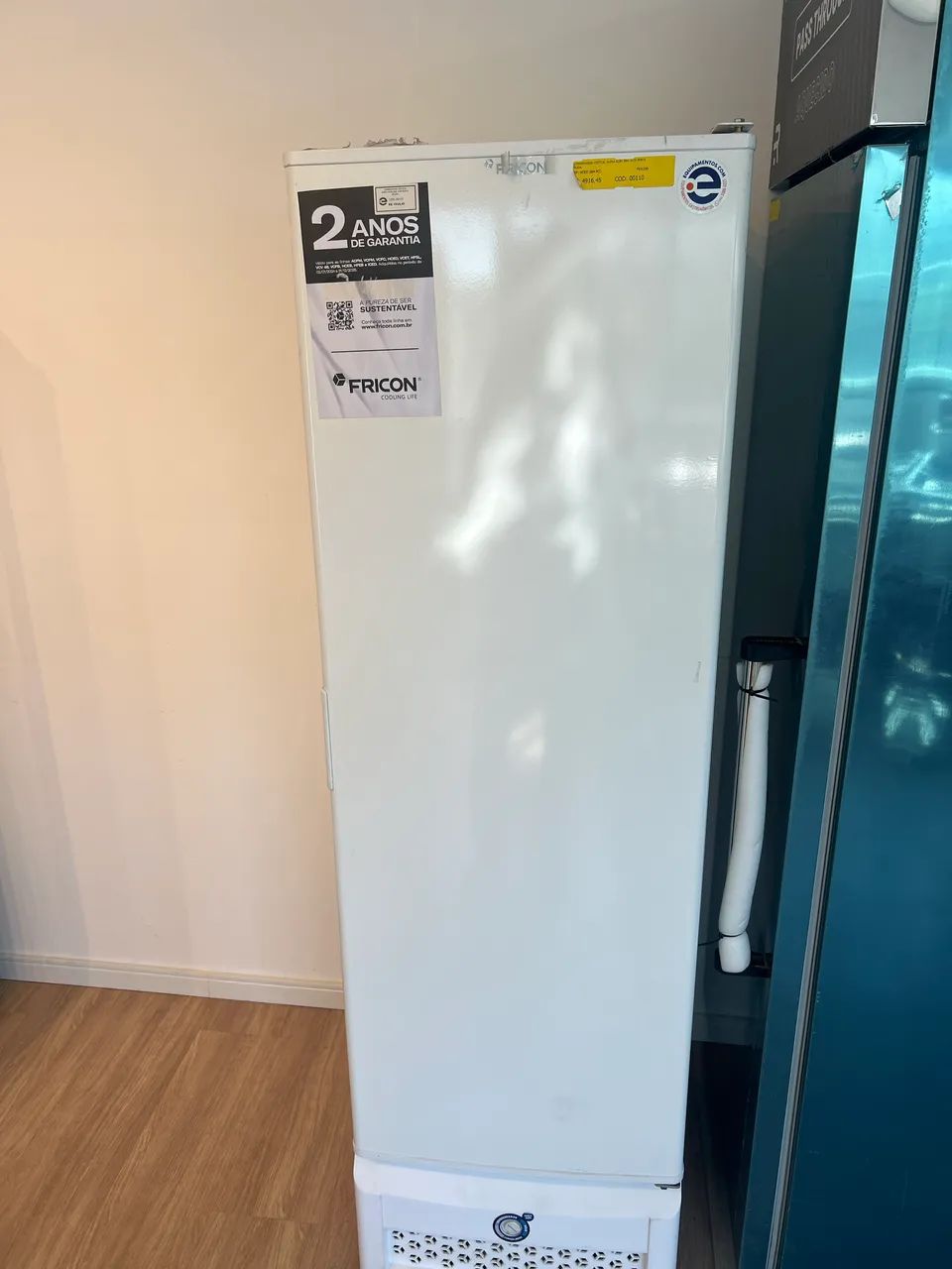 Freezer slim 284 litros tripla função com 2 anos de garantia 