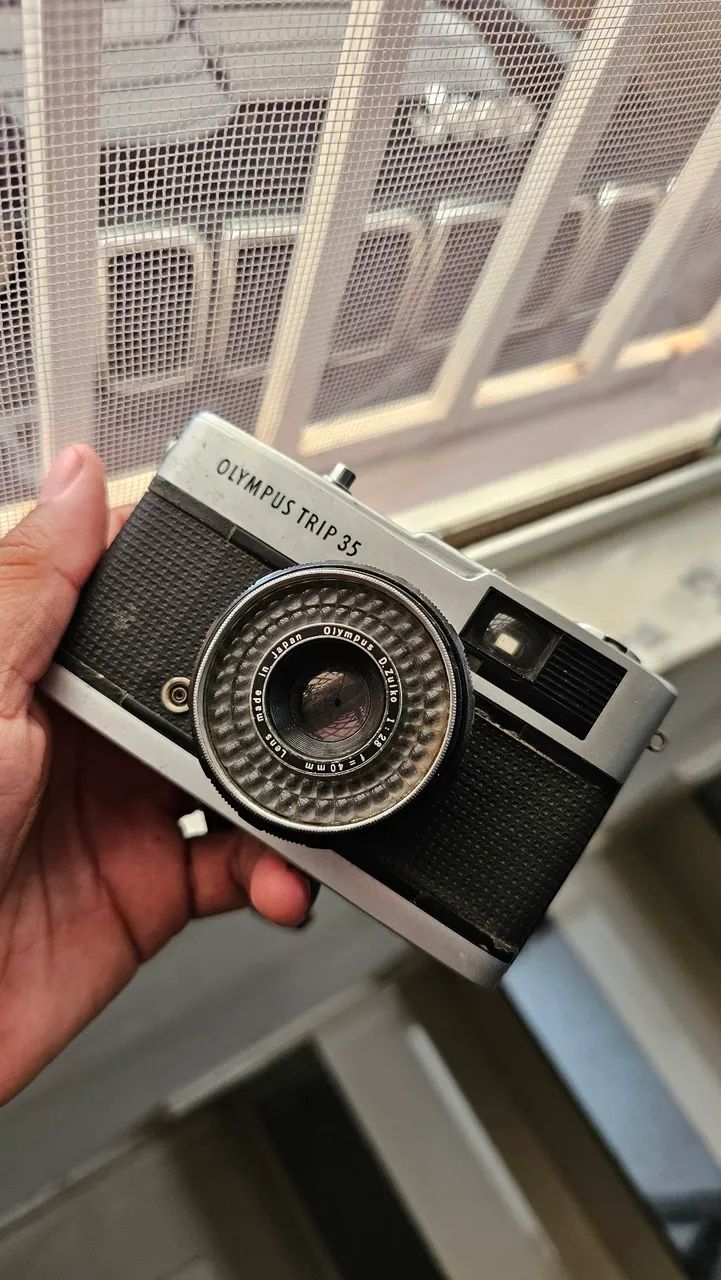OLYMPUS-35 6 TRANSISTORS フィルムカメラ OLYMPUS-35 6 TRANSISTORS フィルムカメラ Olympus-35 LC (1967