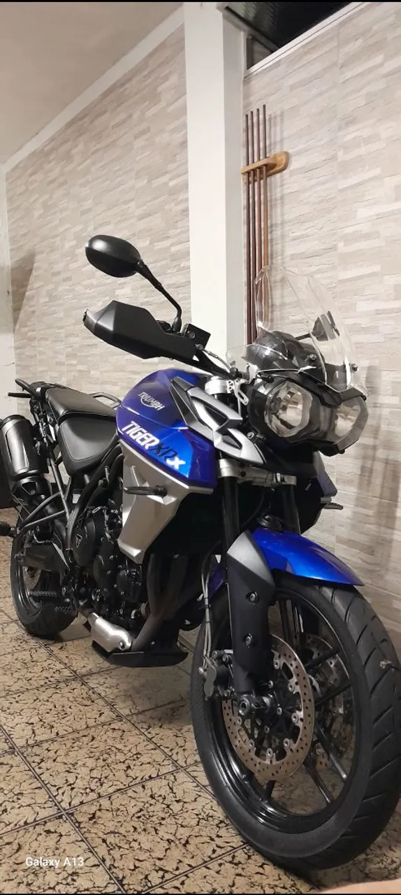 Tiger XRX 800cc
