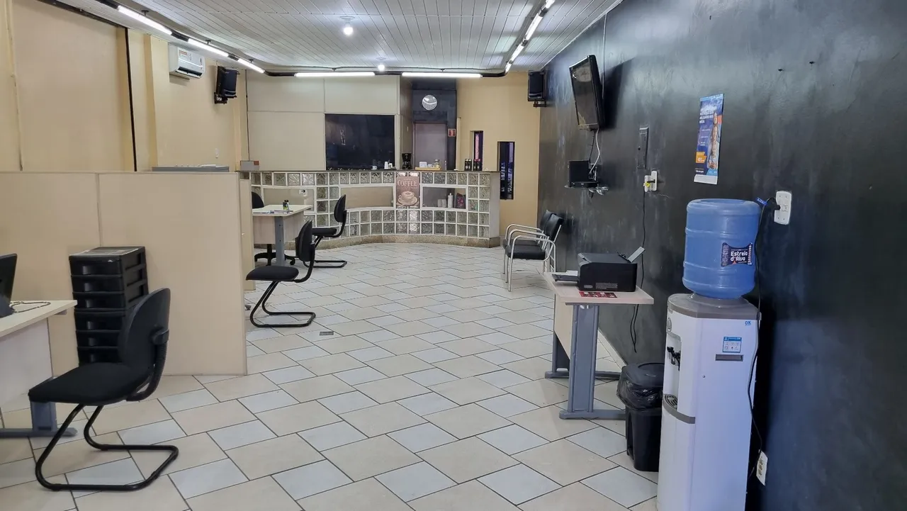 Alugo pequena sala com energia, água e Internet inclusa no aluguel