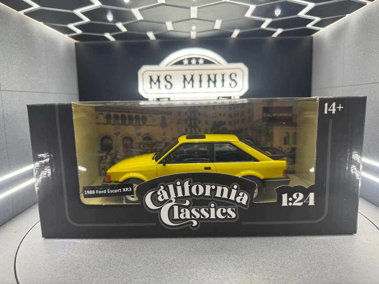 Miniatura Ford Escort XR3 1983 - Miniatura - Foto 5
